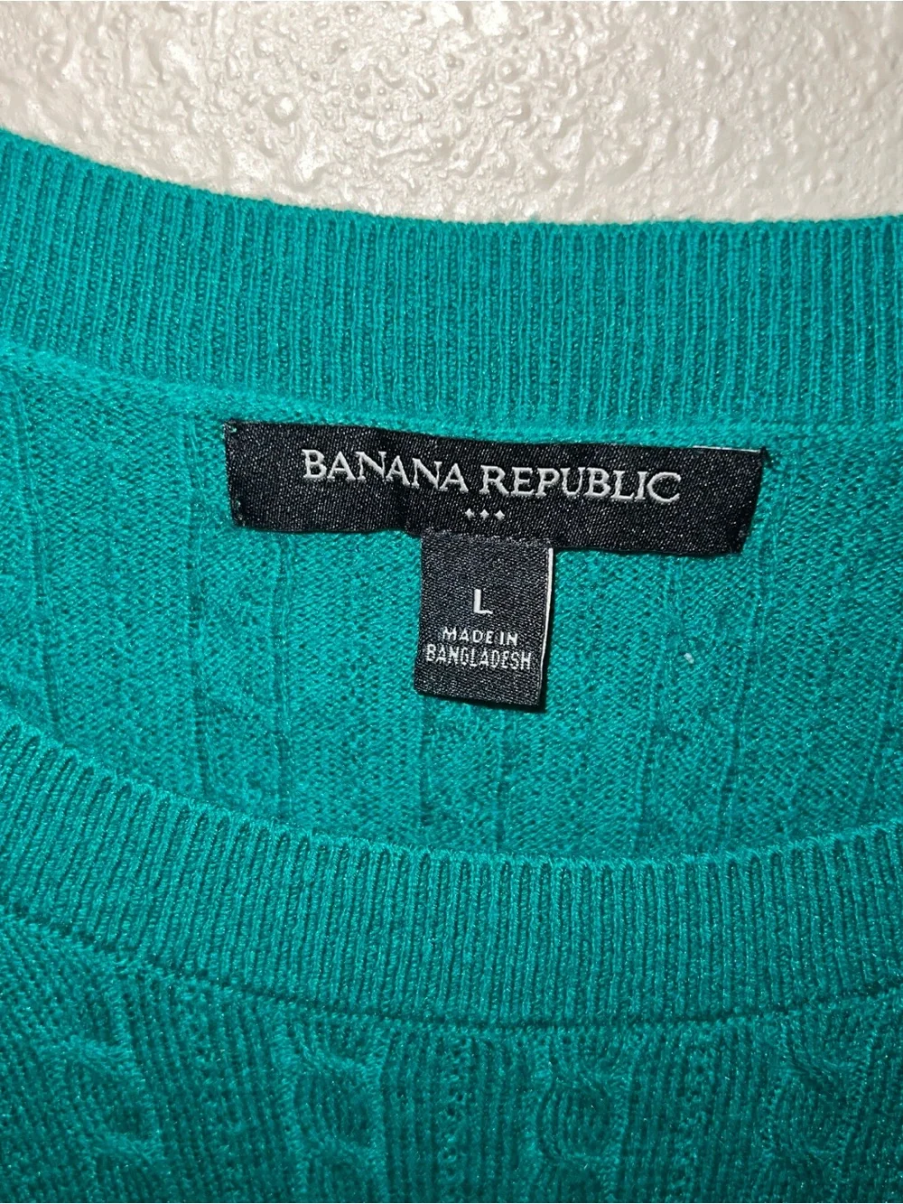 Women’s Banana Republic thin soft stretchy Holiday sweater top size Large